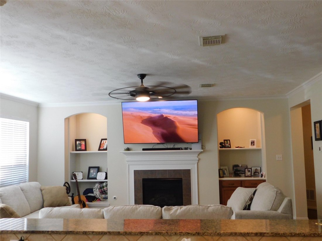 House in Conroe, Texas, United States 4 - 18331315