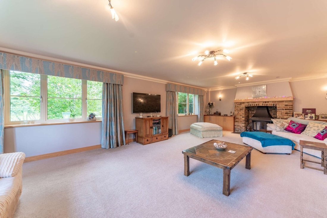 House in West Meon, England 4 - 18327090