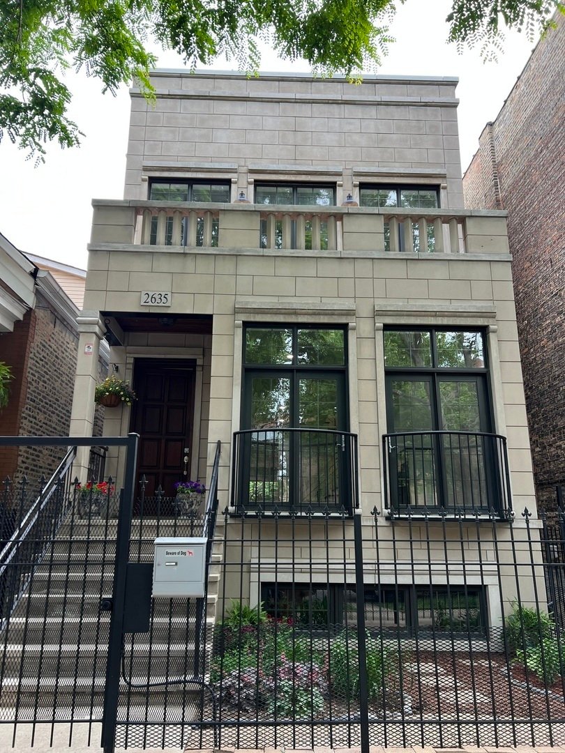 House in Chicago, Illinois, United States 1 - 18330065