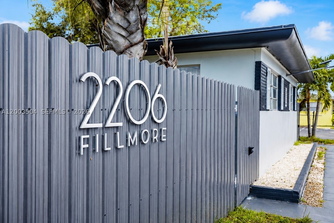 Hollywood, Florida, United States 1 - 17729788