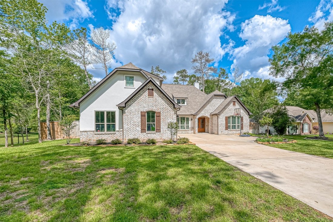 House in Conroe, Texas, United States 2 - 18330262