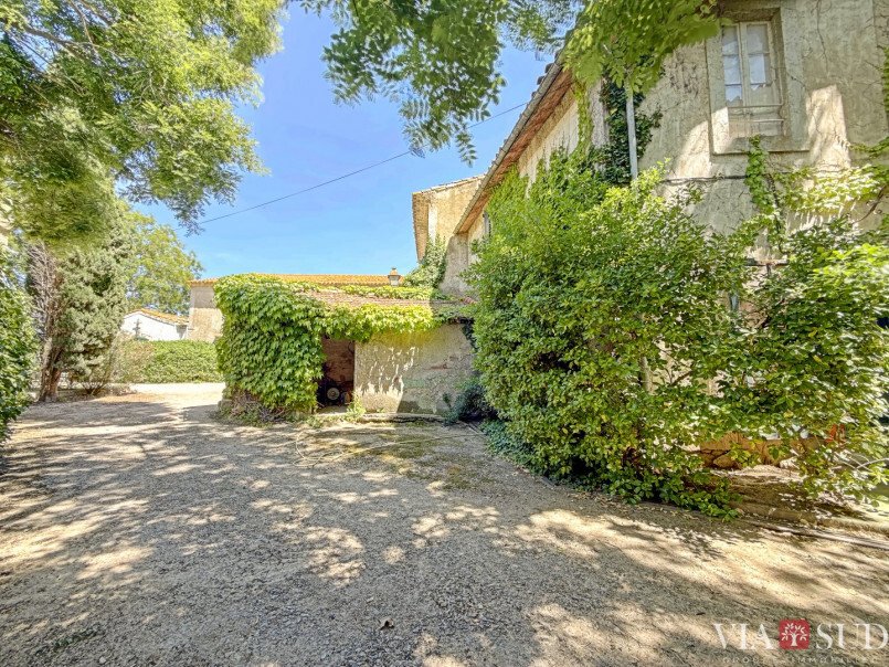 Villa in Lespignan, Occitania, France 5 - 18327843