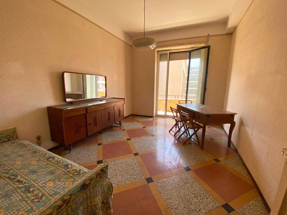 Apartment in Chiaia, Naples, Campania 4 - 18326943