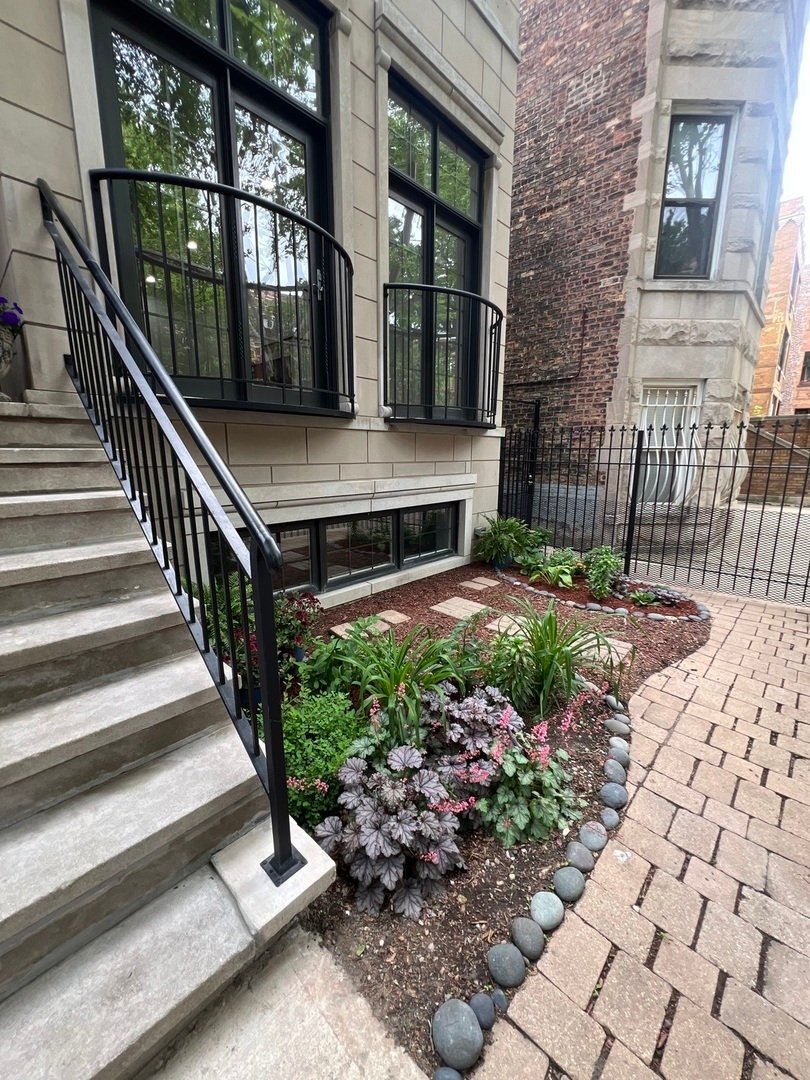 House in Chicago, Illinois, United States 3 - 18330065