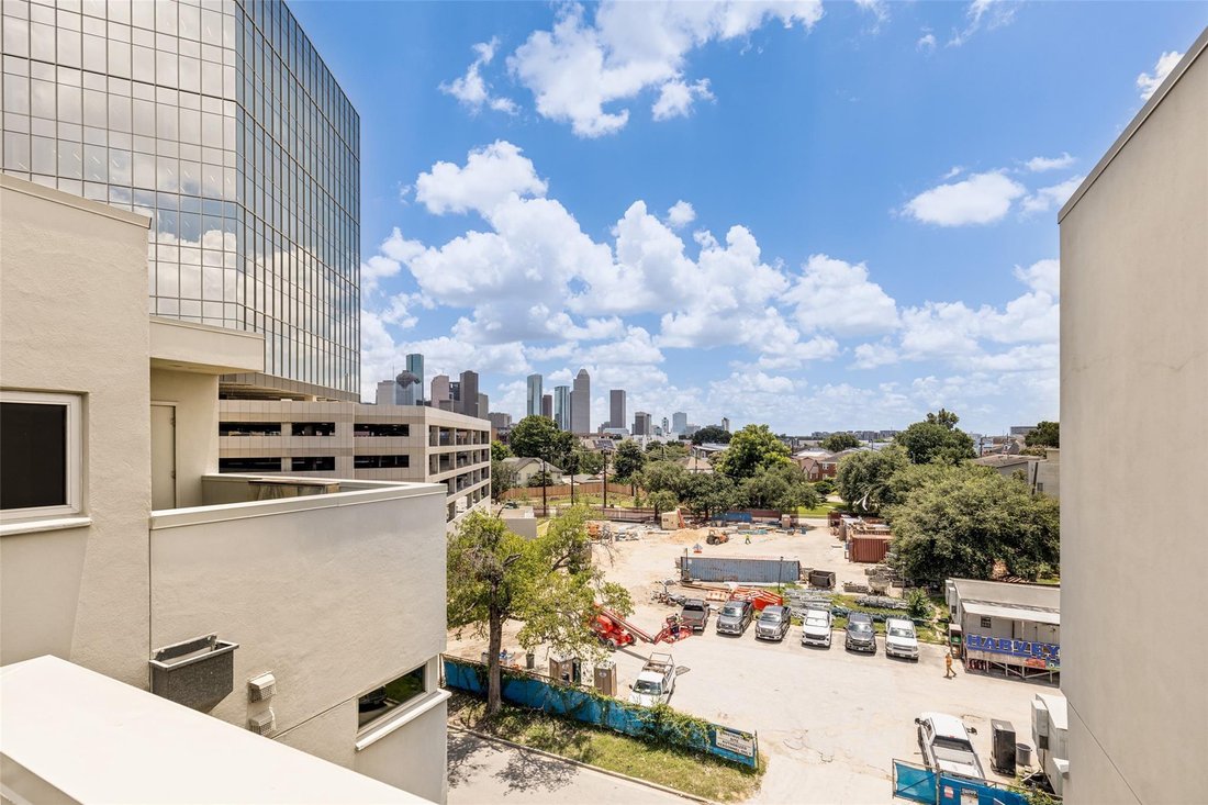 House in Houston, Texas, United States 2 - 18327606