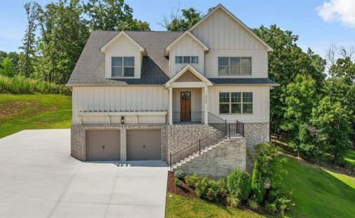 House in Harrison, Tennessee, United States 1