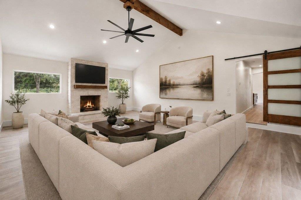 House in Spicewood, Texas, United States 4 - 17869823