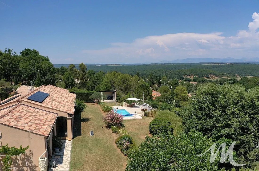 Villa in Montmeyan, Provence-Alpes-Côte d'Azur, France 1 - 18328381