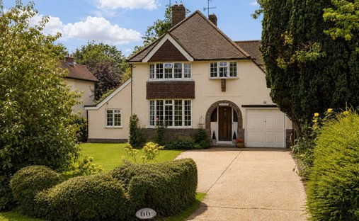 House in Horley, England 1