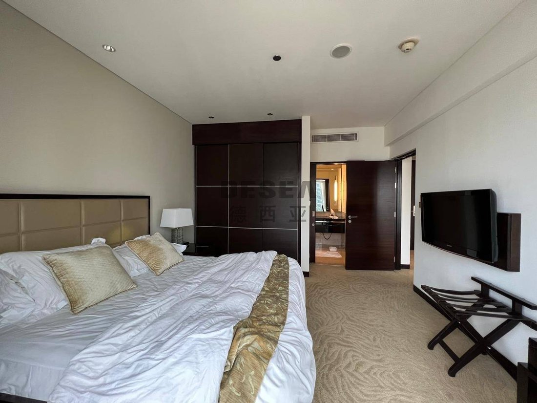 Apartment in Dubai Marina / Marsa Dubai, Dubai, United Arab Emirates 4 - 18327888