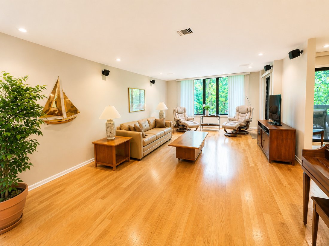 Condo in Hinsdale, Illinois, United States 4 - 18327592
