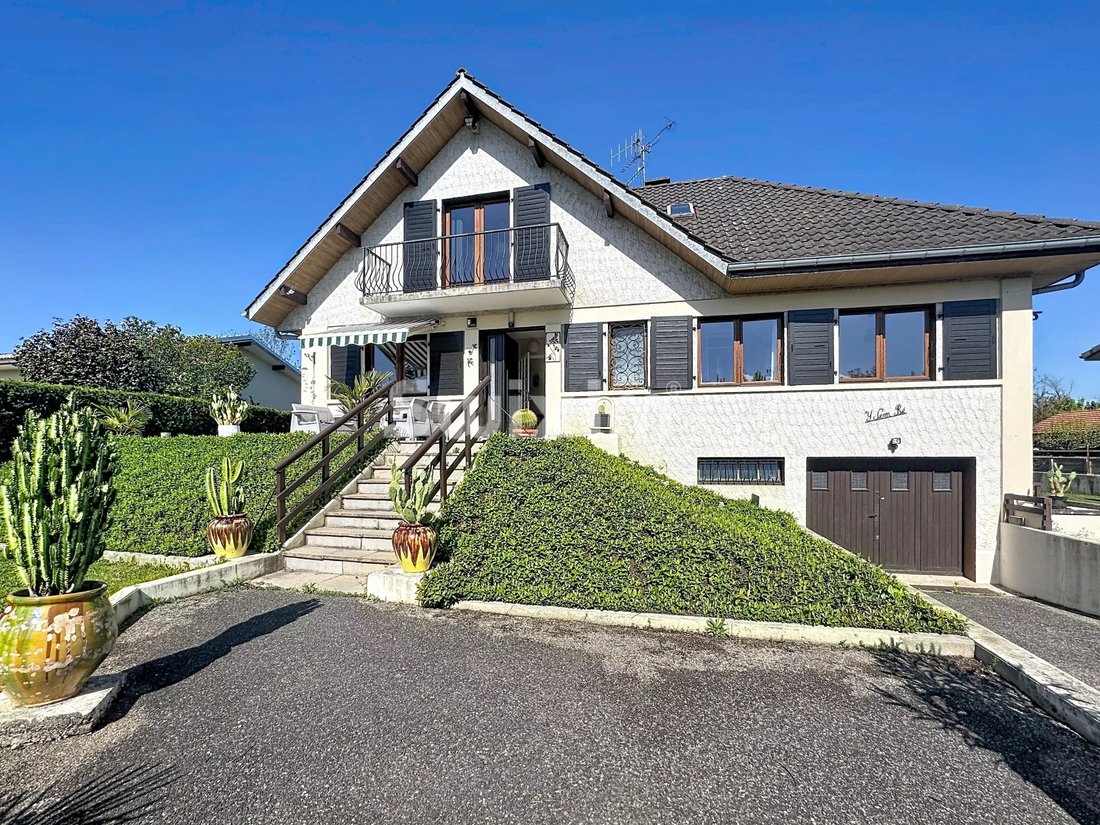 House in Centre Ville Est, Thonon-les-Bains, France 2 - 18328332