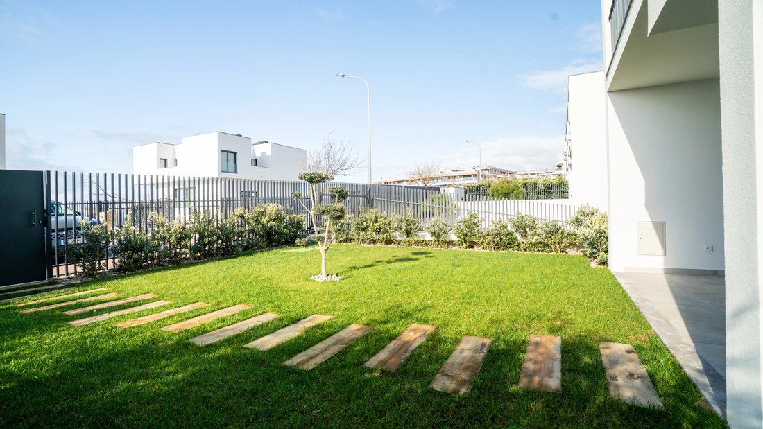 Villa in Venteira, Lisbon, Portugal 3 - 15409499