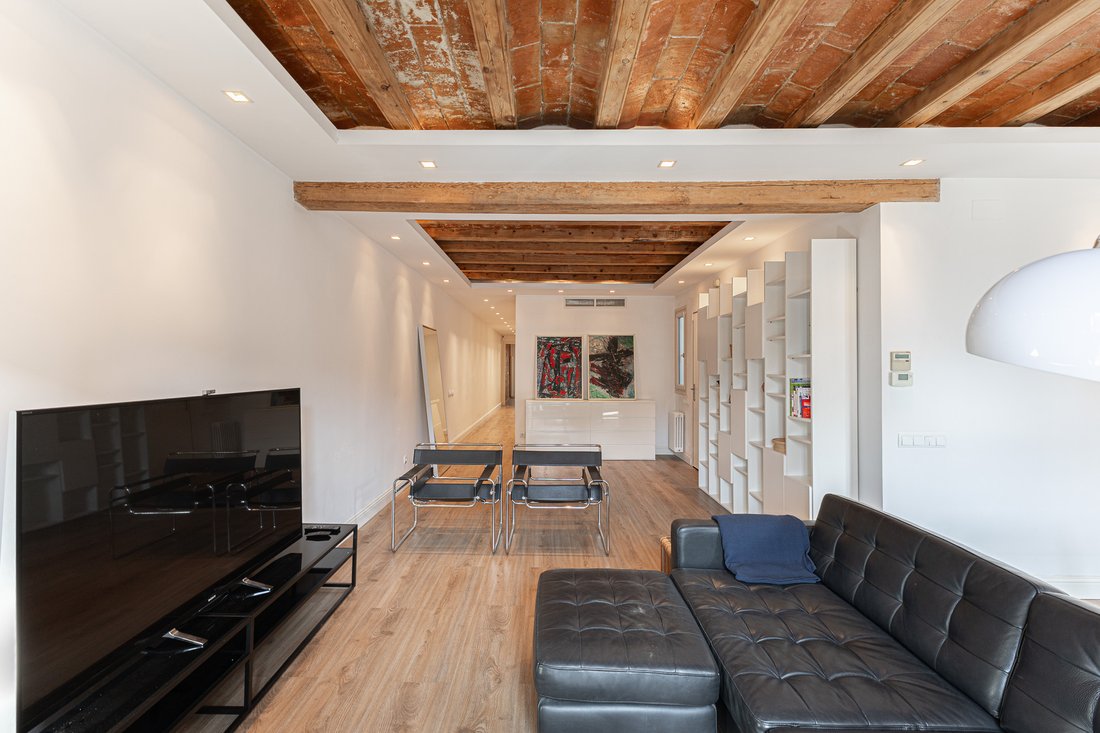 Apartment in Eixample, Barcelona, Spain 3 - 18330054