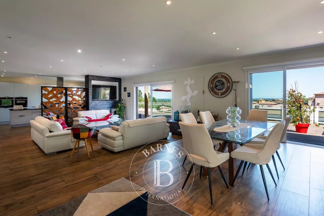 Villa in Ouest, Biguglia, France 5 - 18328498