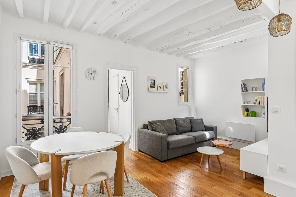Apartment in Saint Gervais, Paris 4e Arrondissement, Paris 1 - 18328174