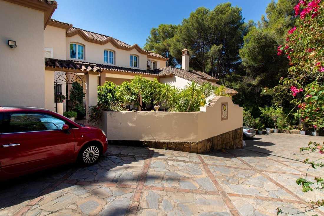 Villa in Sierra Blanca, Marbella, Spain 5 - 18329294