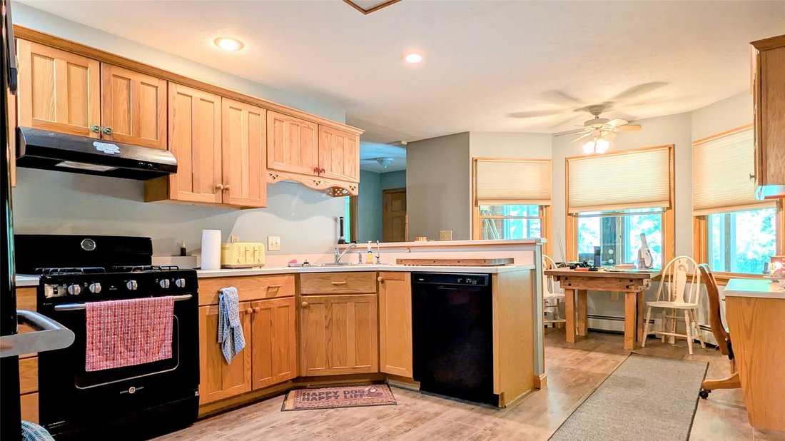 House in Albion, Pennsylvania, United States 5 - 18330392