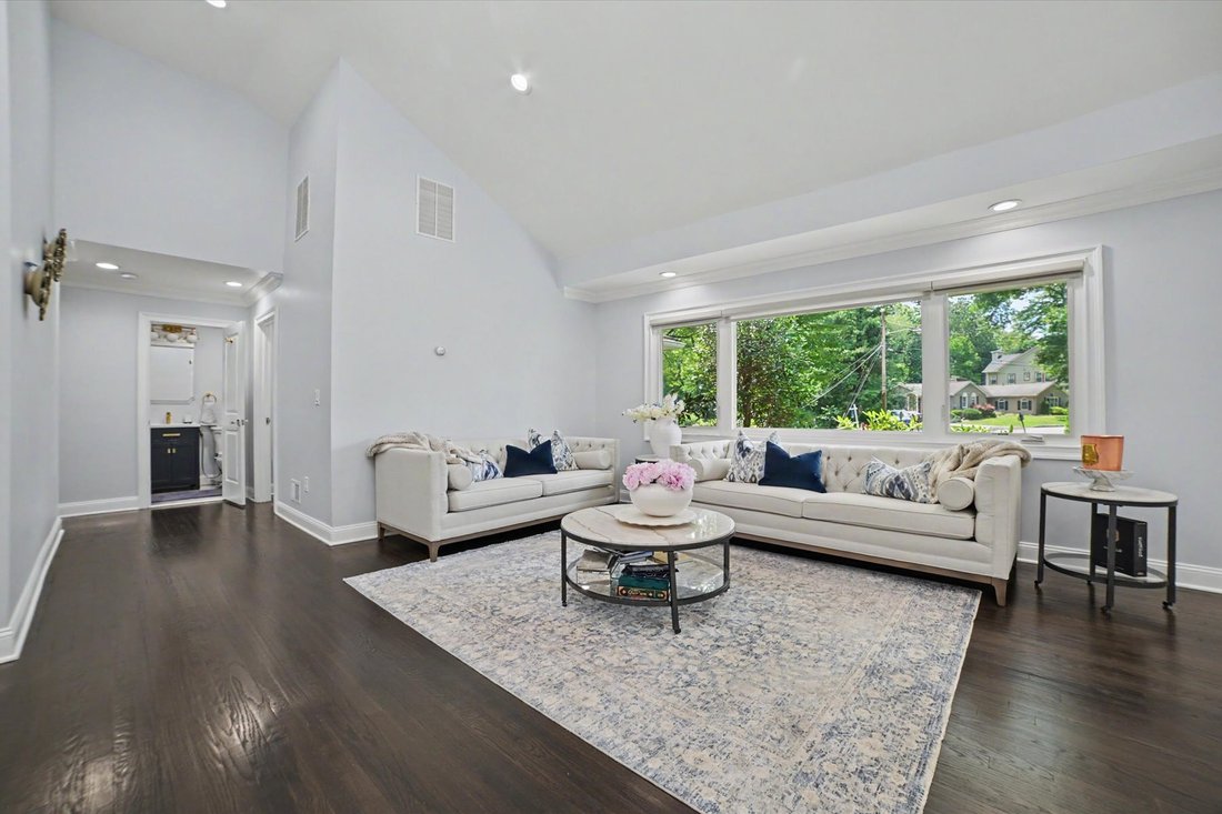 House in Mountainside, New Jersey, United States 5 - 18326617