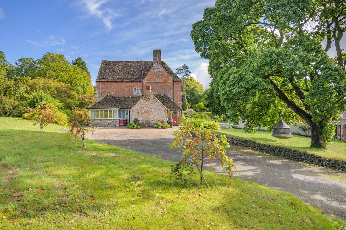 House in Chitterne, England 3 - 16720060