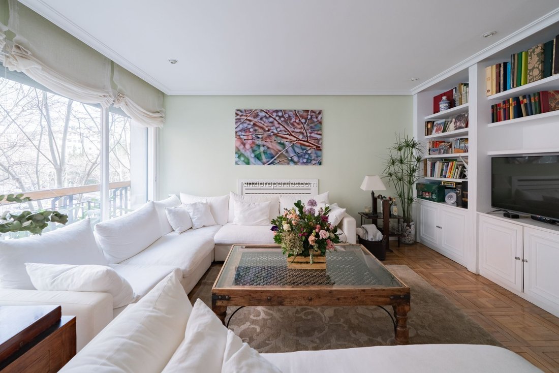Apartment in Chamartín, Madrid, Spain 5 - 18330161