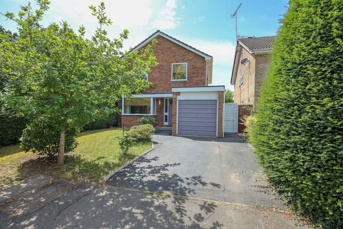 House in Burgess Hill, England 1 - 18328001