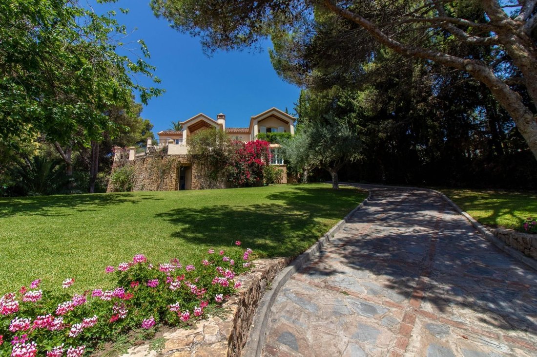 Villa in Sierra Blanca, Marbella, Spain 2 - 18329294