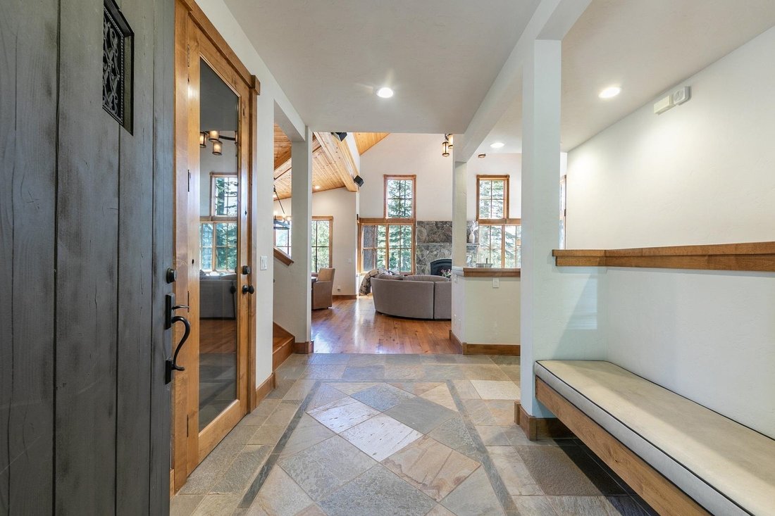 House in Truckee, California, United States 3 - 18327614