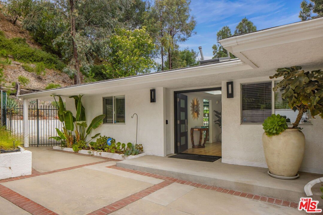 House in Los Angeles, California, United States 5 - 18331671
