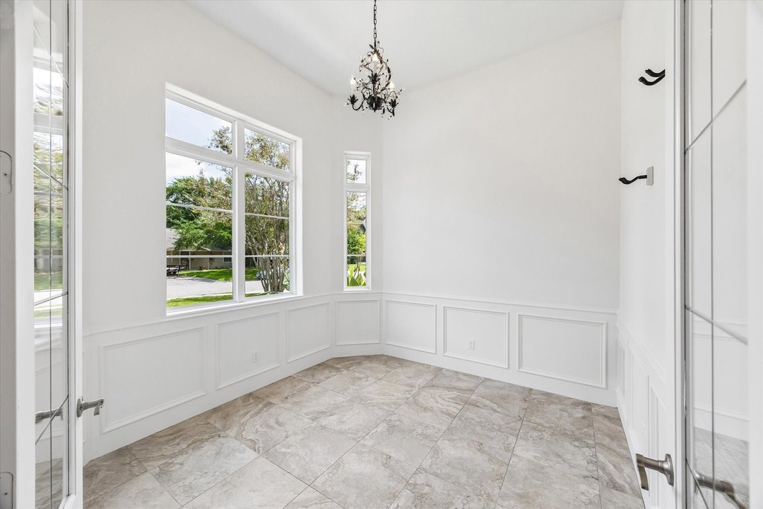 House in Houston, Texas, United States 3 - 18327797