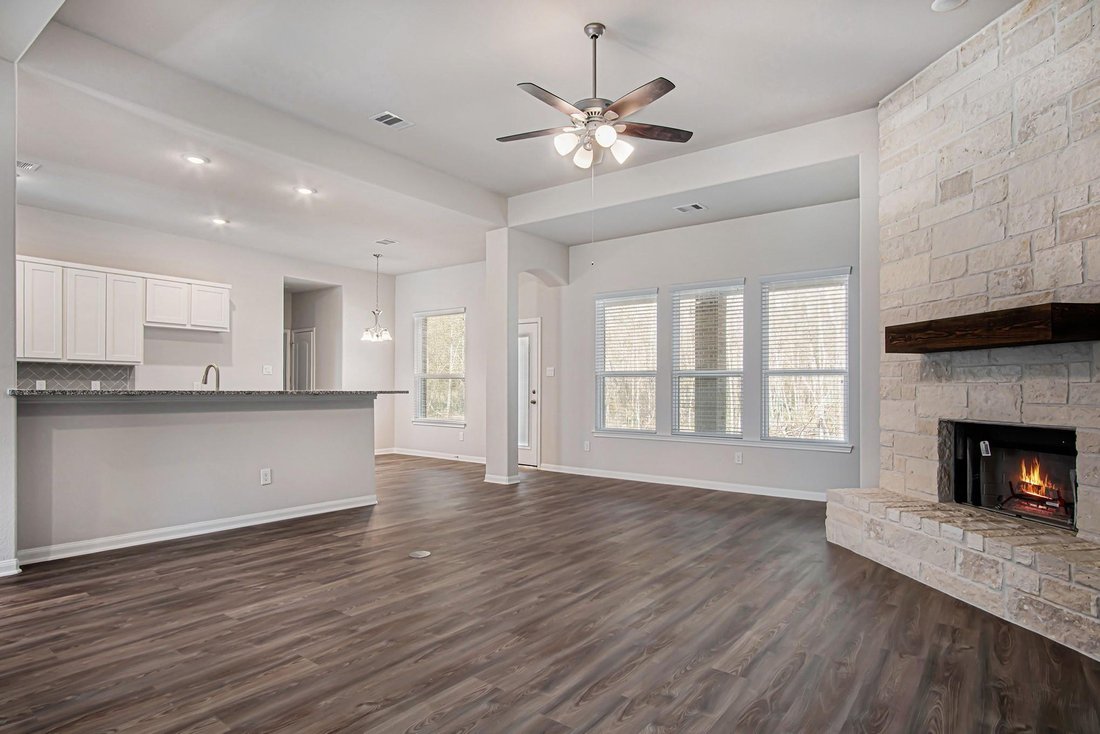 House in Conroe, Texas, United States 4 - 18327649