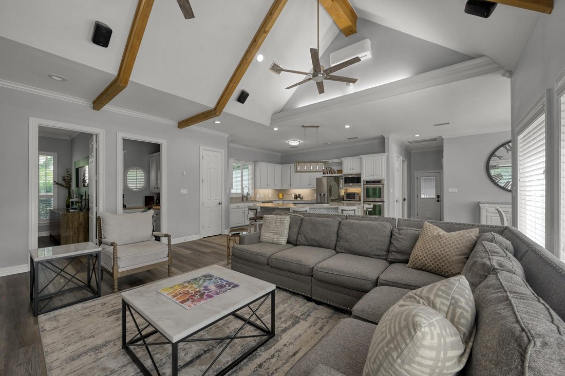 House in Conroe, Texas, United States 5 - 18331356