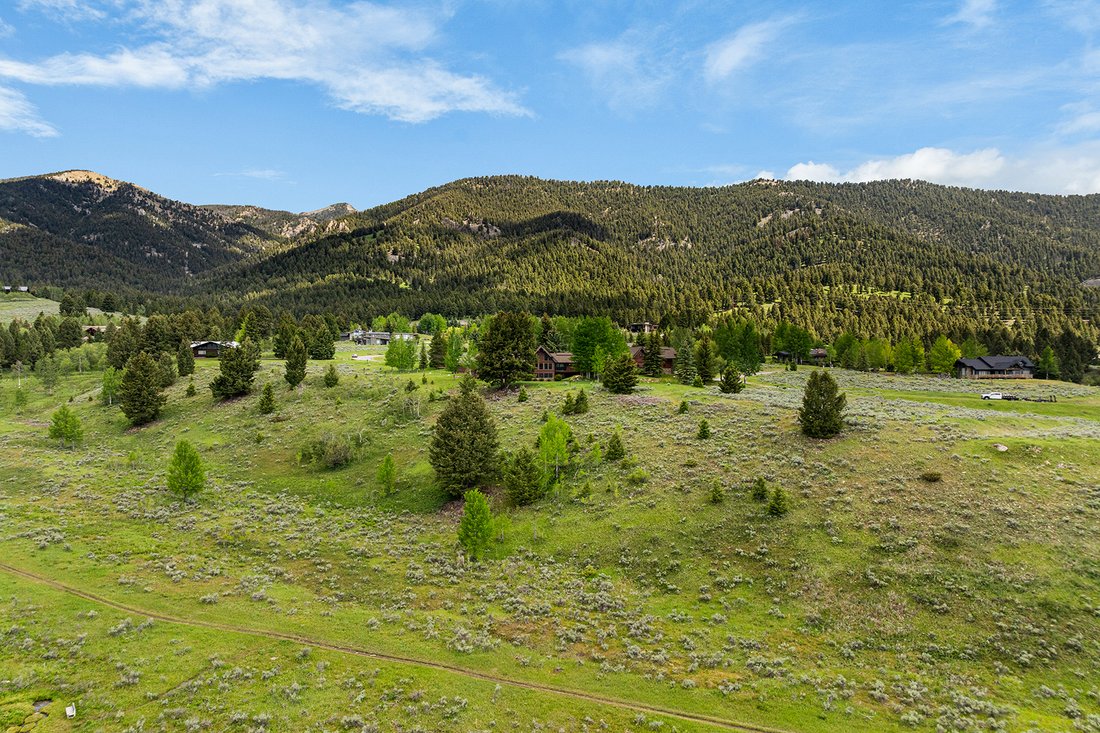 House in Gallatin Gateway, Montana, United States 2 - 18328895