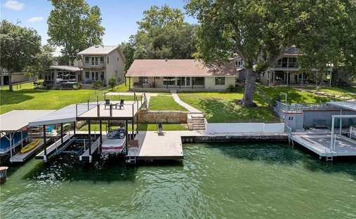 House in Seguin, Texas, United States 1