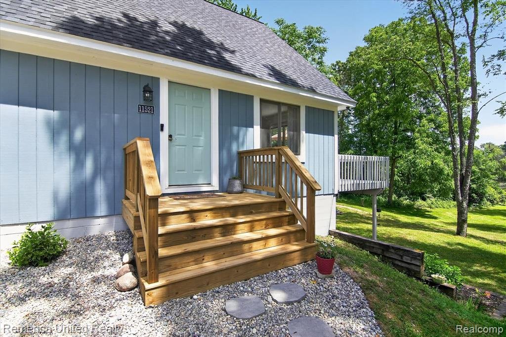 House in Township of Hamburg, Michigan, United States 4 - 18326799