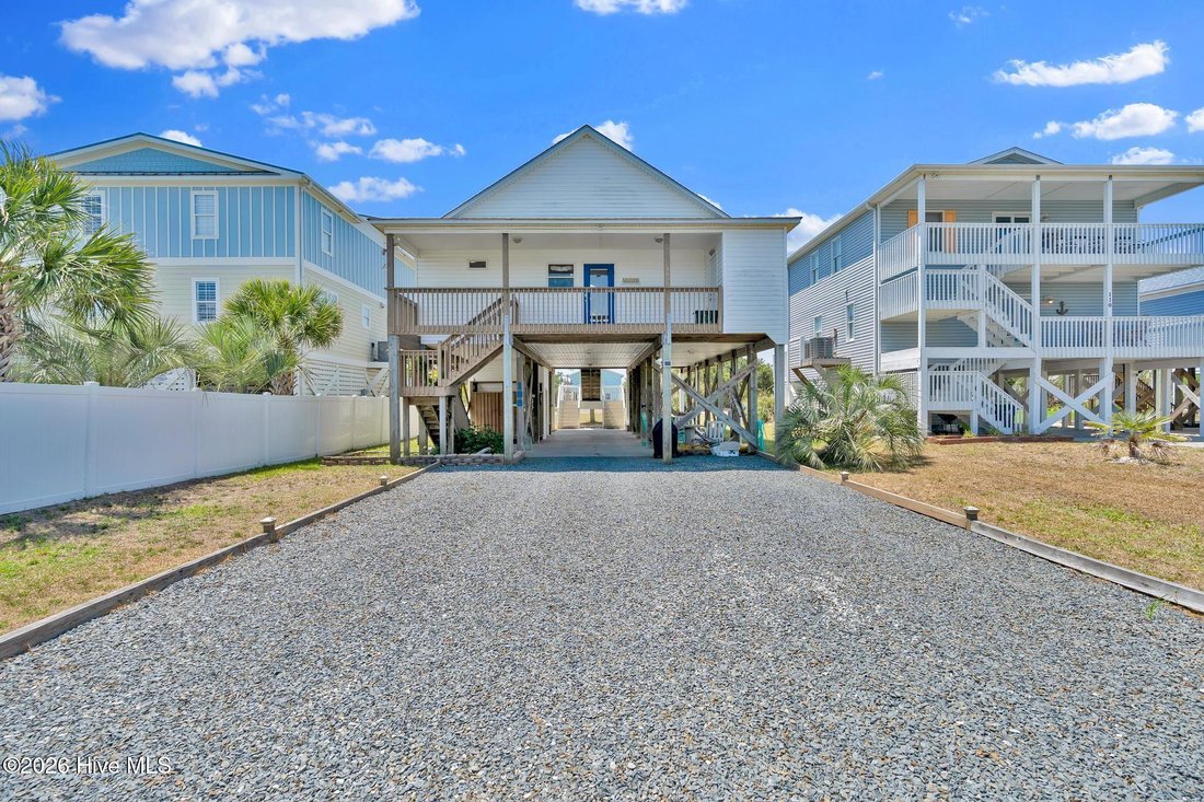 House in Oak Island, North Carolina, United States 4 - 18327362