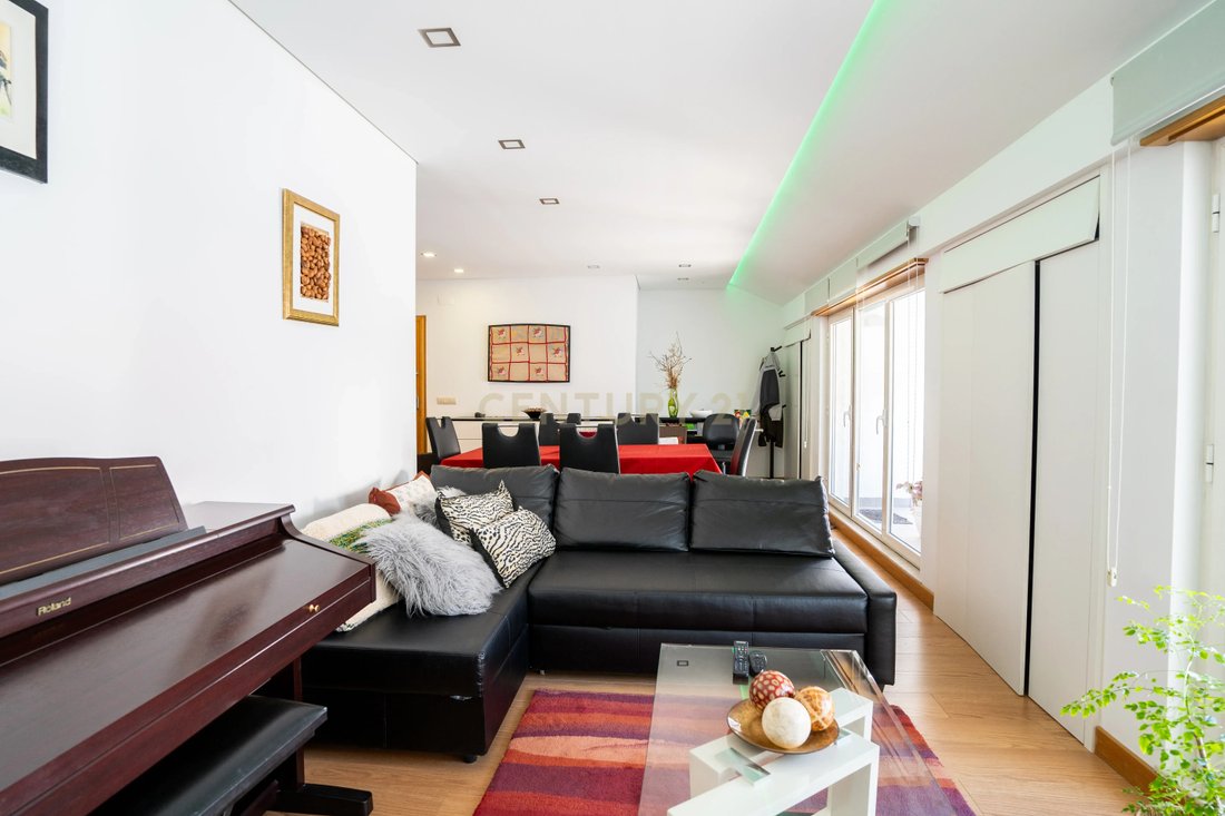 Apartment in Benfica, Lisbon, Portugal 2 - 14604336