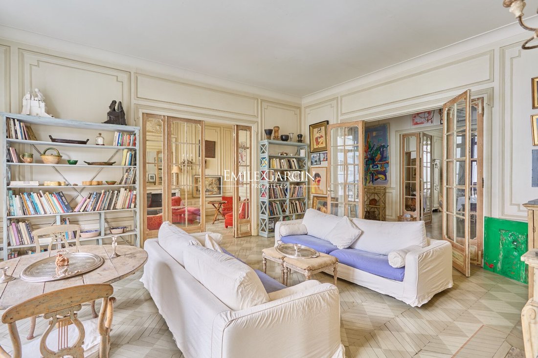 Apartment in Invalides, Paris 7e Arrondissement, Paris 4 - 18328506