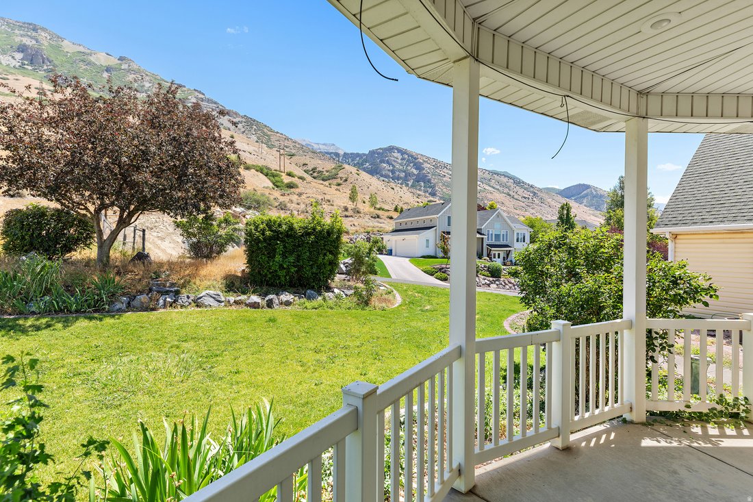 Cedar Hills, Utah, United States 5 - 18328836