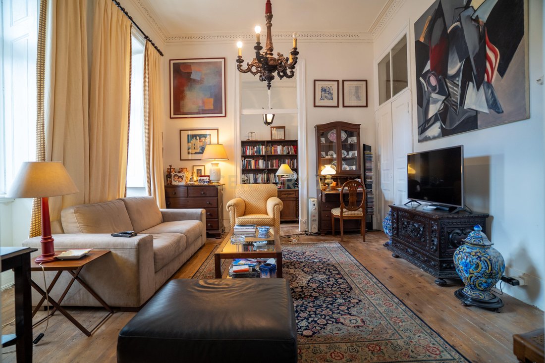 Apartment in Arroios, Lisbon, Portugal 1 - 17864830