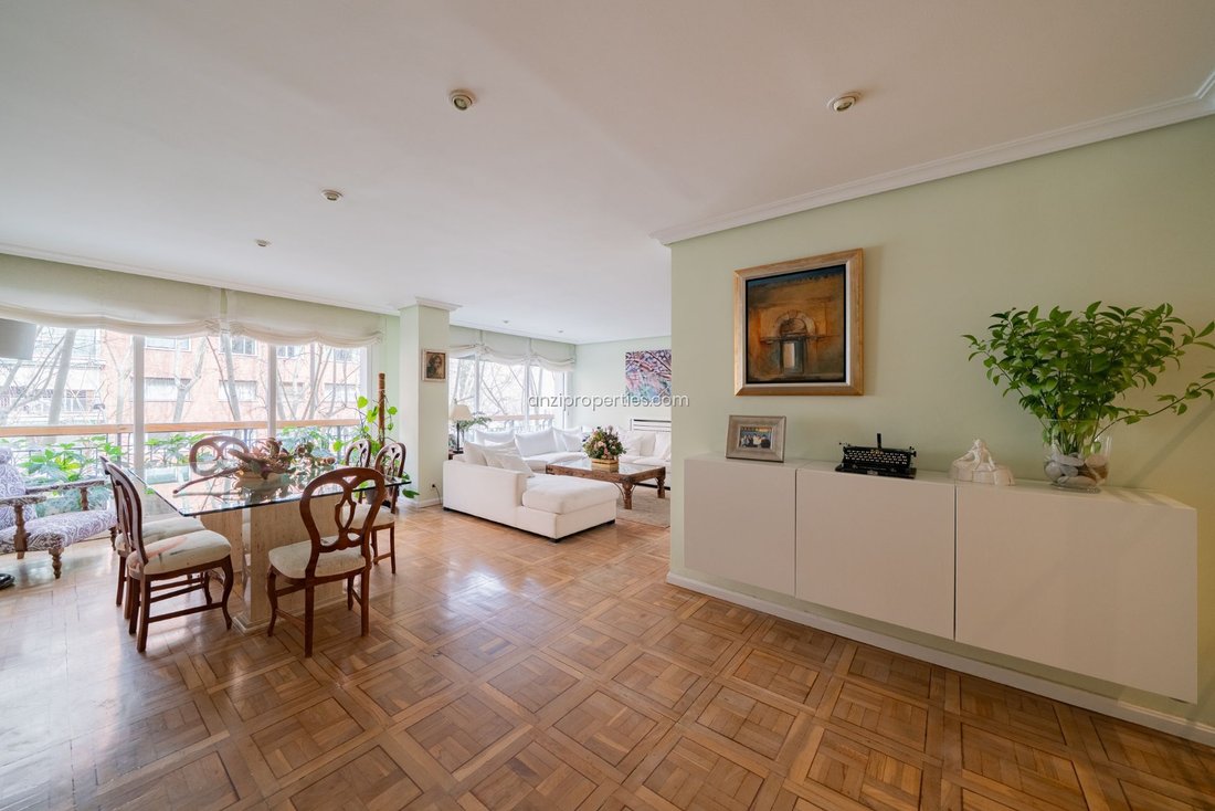 Apartment in Chamartín, Madrid, Spain 1 - 18330161