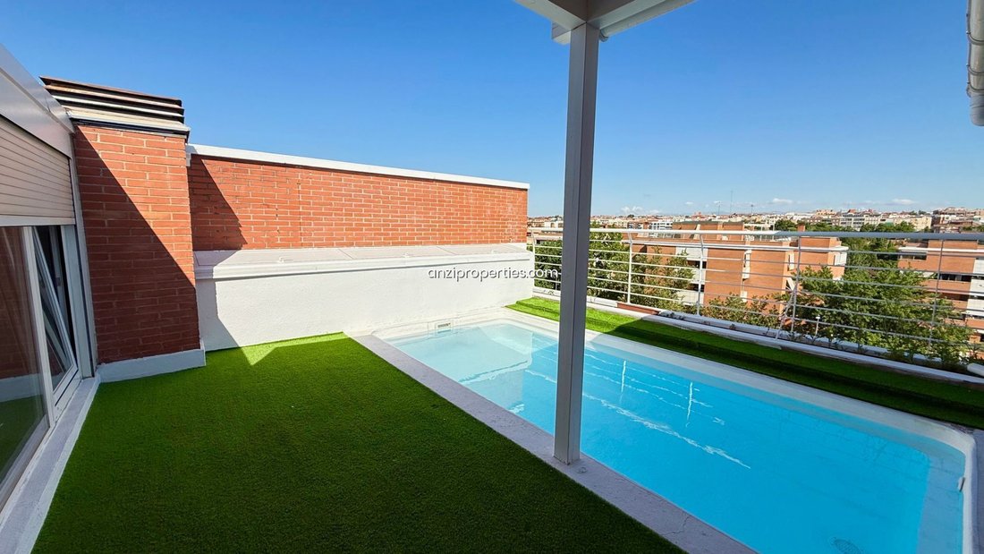 Apartment in La Moraleja, Alcobendas, Comunidad de Madrid 1 - 18329503