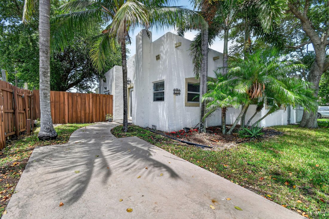House in West Palm Beach, Florida, United States 3 - 18331718