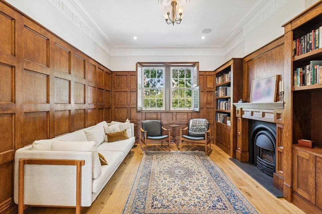 House in Hampstead, Camden, England 5 - 18329221