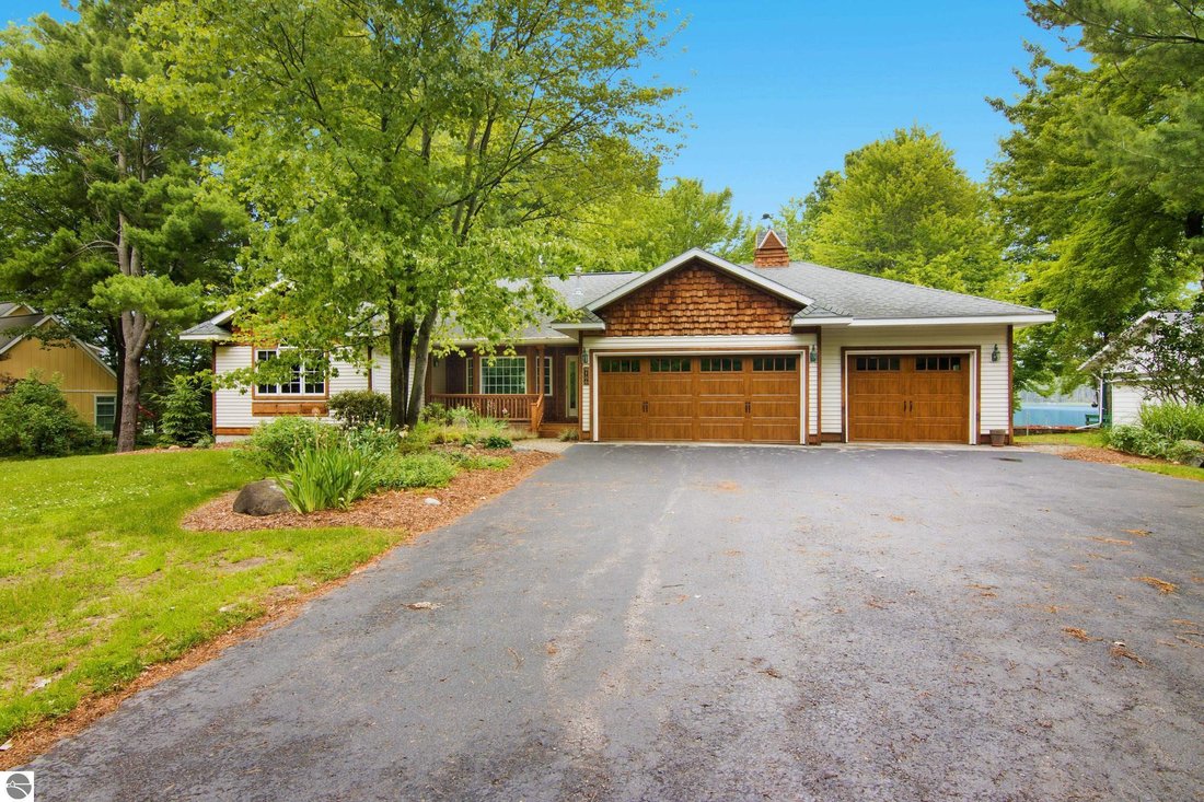 House in Alden, Michigan, United States 1 - 18322467