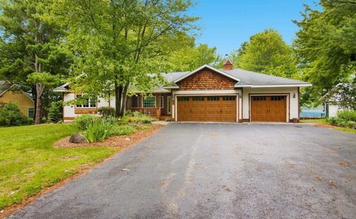 House in Alden, Michigan, United States 1