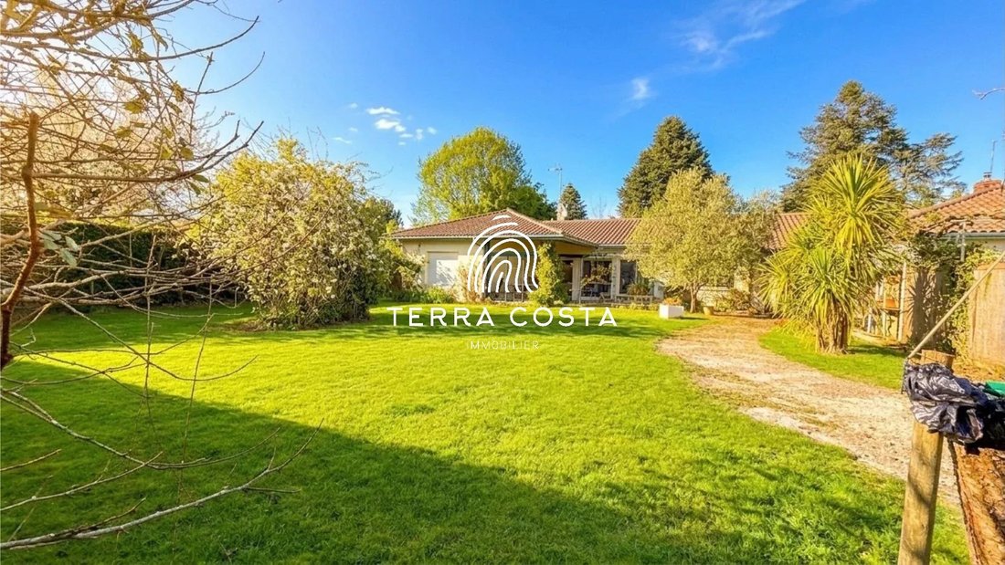 House in Seignosse, Nouvelle-Aquitaine, France 2 - 18326874