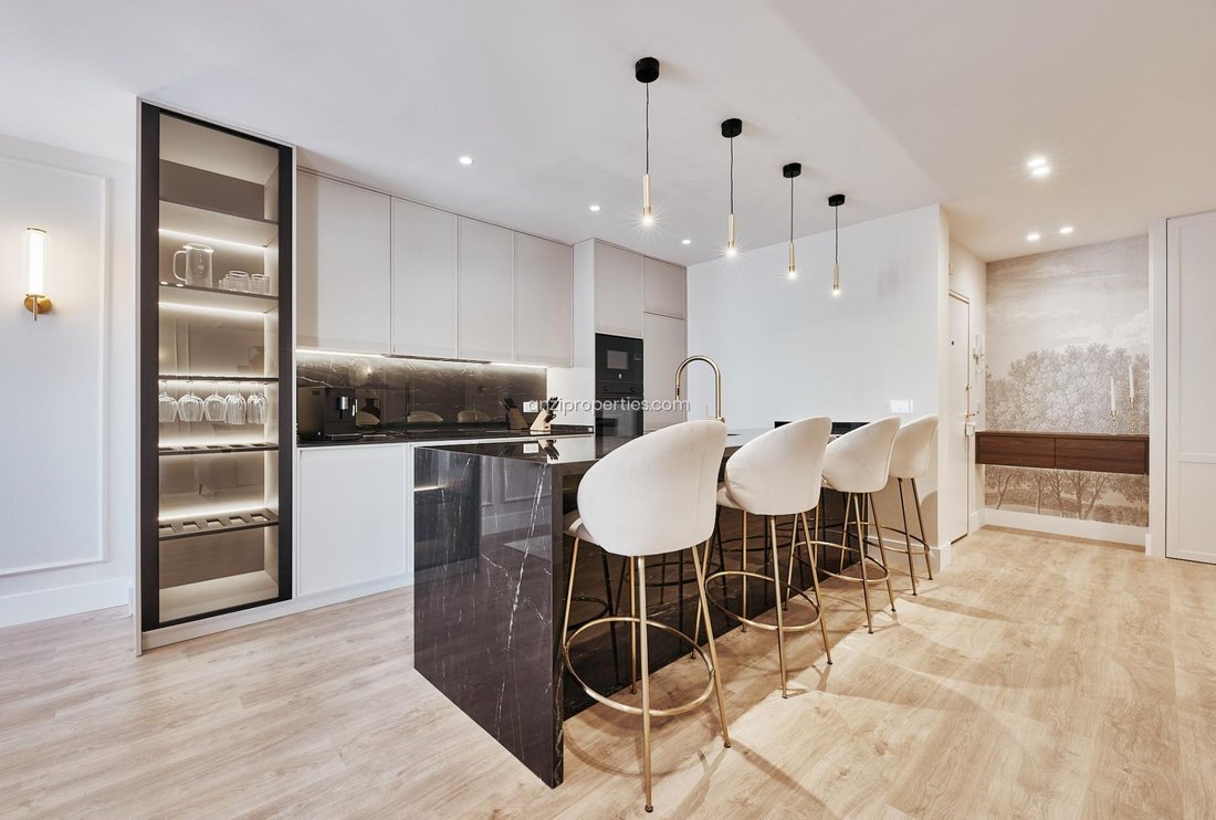Apartment in Barrio Salamanca, Madrid, Spain 4 - 18330323