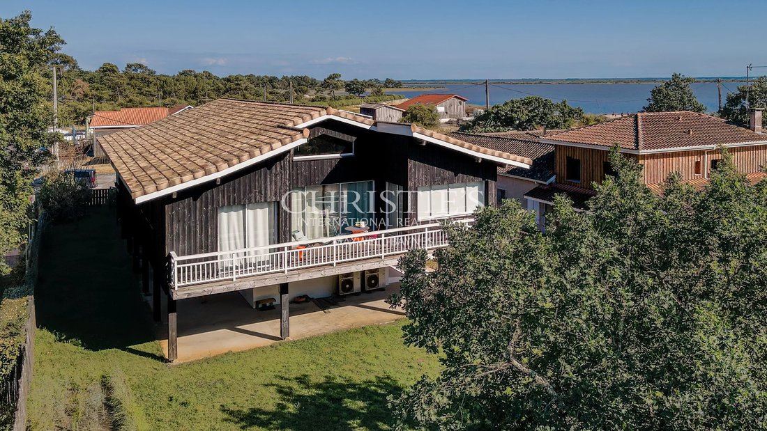 House in France 2 - 18328269