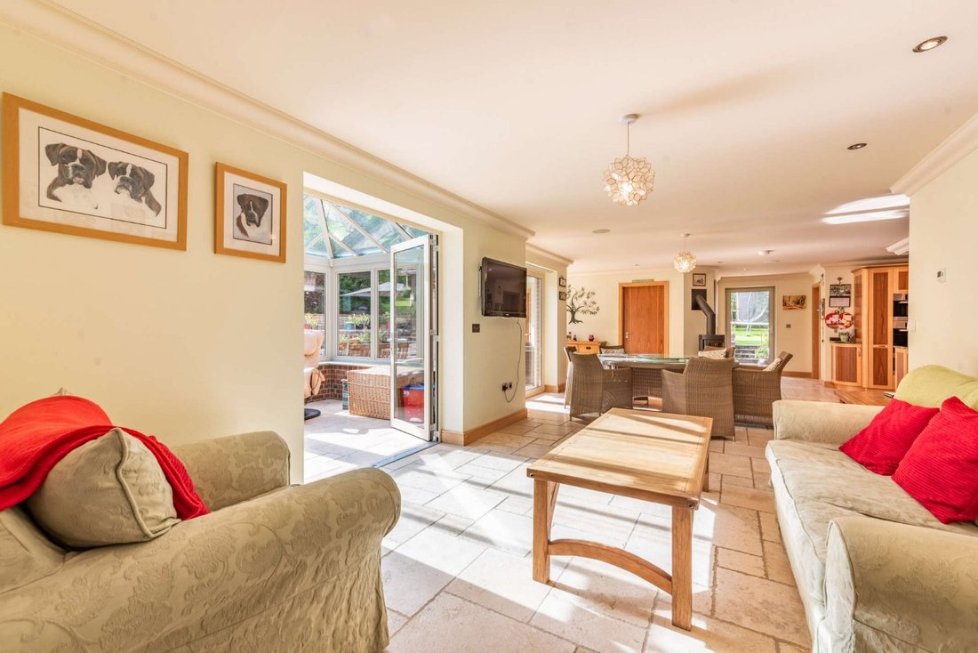 House in West Meon, England 5 - 18327090
